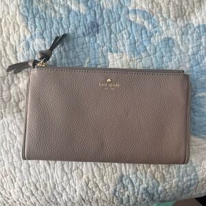 NWT Kate Spade Larchmont Avenue Cityscape Wallet Gray
